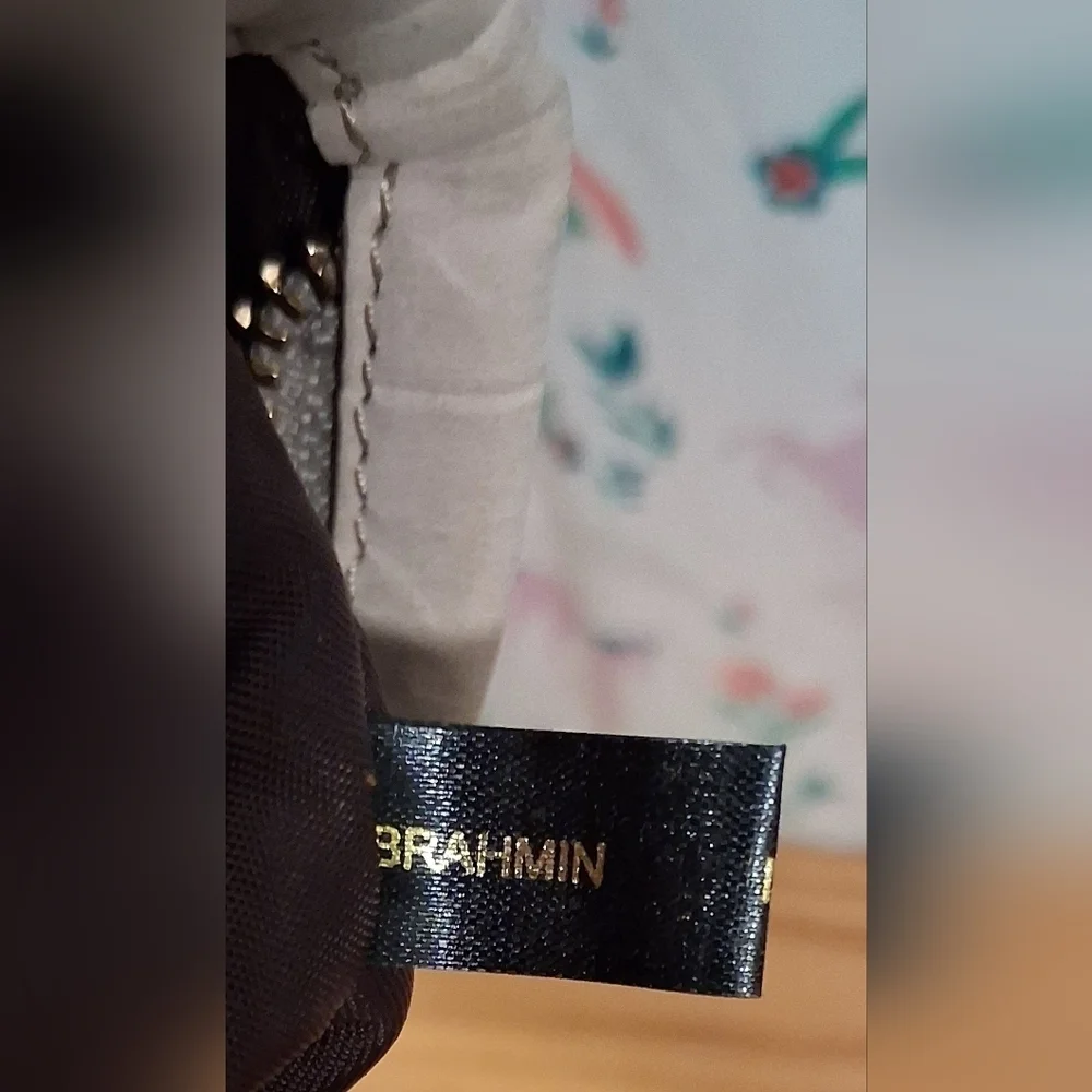 Brahmin beautiful gold